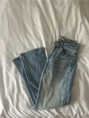 Light Blue Women’s Straight Jeans